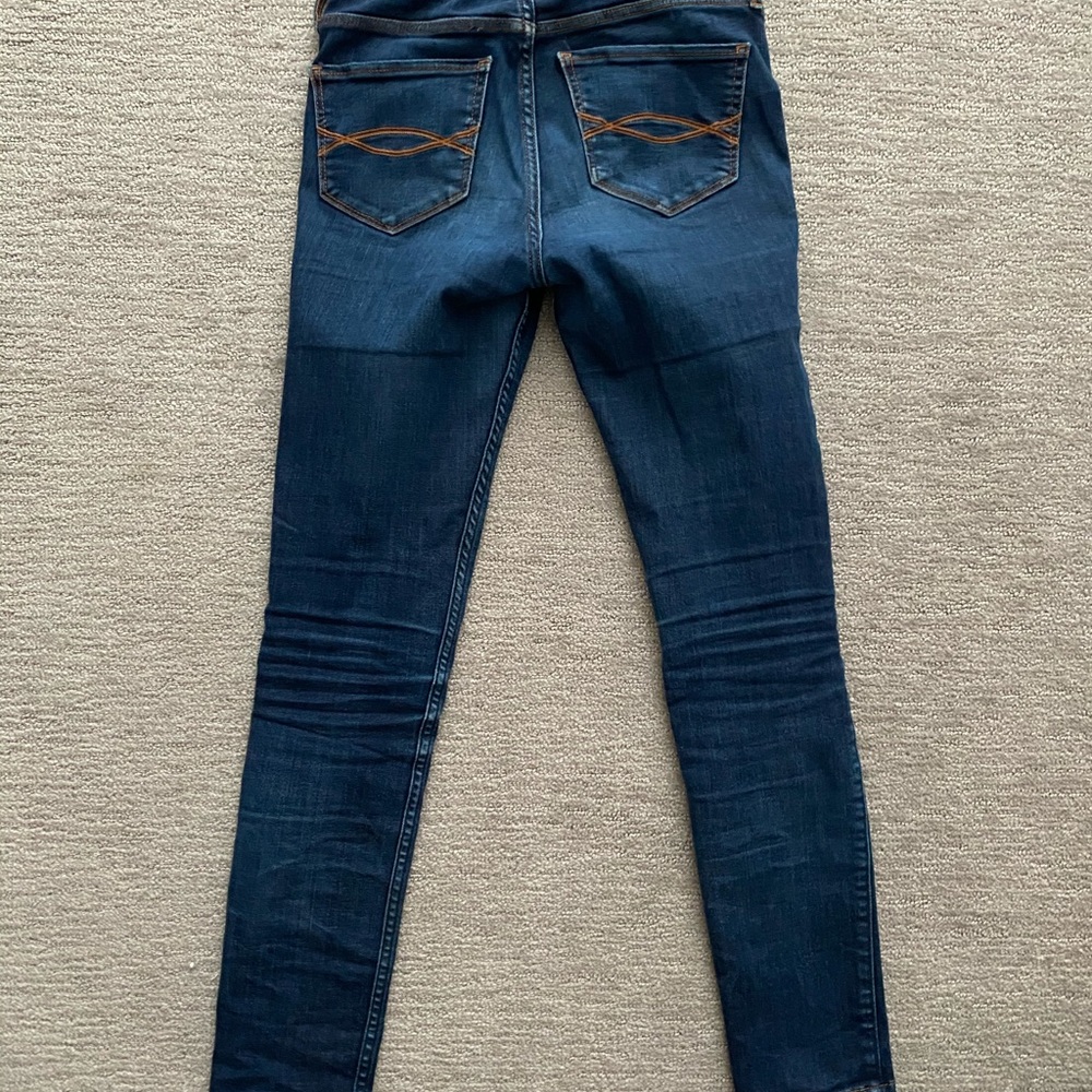 2 SETS!!!! Abercrombie Jeans Women’s $45 for both!